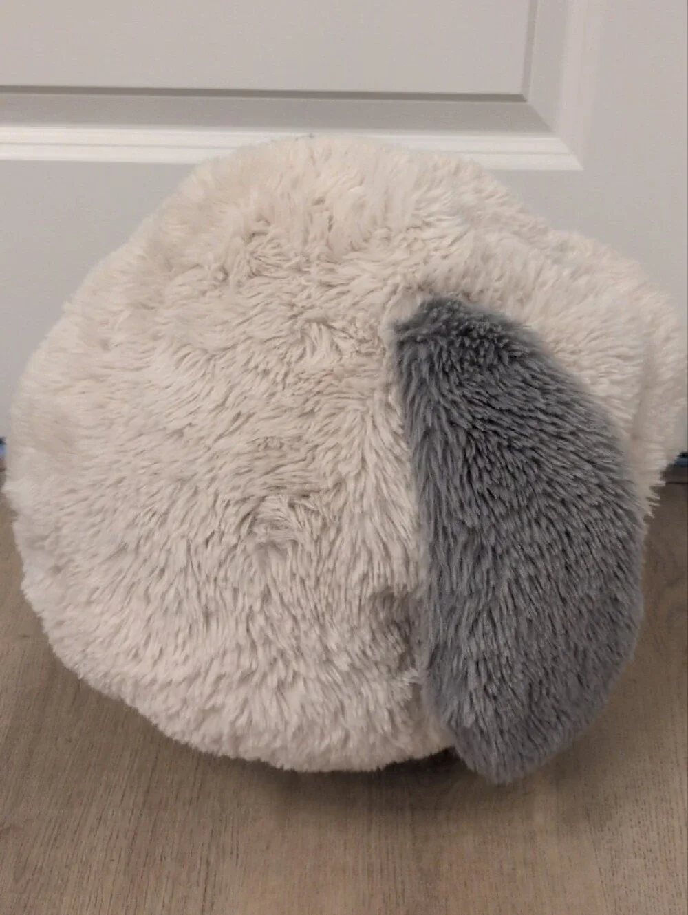 Snoopy Plush Hat From Universal Studios Japan in Cream and Gray